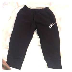 Nike sweat bottoms